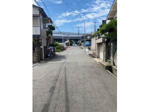 前面道路幅員約6m 前面道路幅員約6m